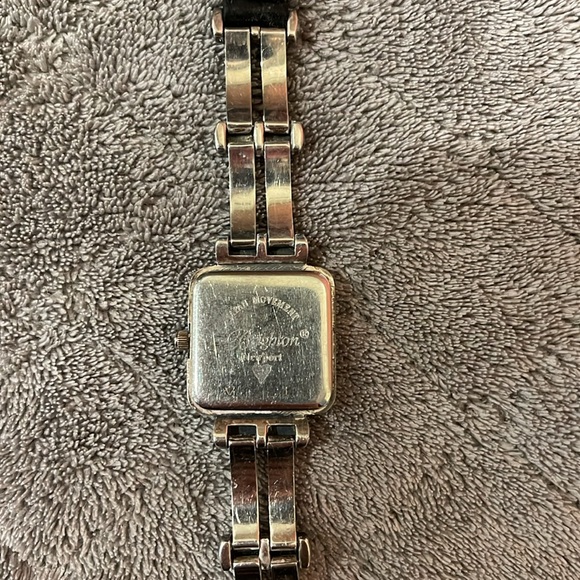 Brighton ladies wrist watch, silver and leather band. - Picture 3 of 4